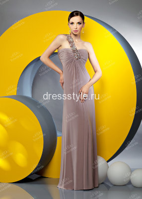 Вечернее длинное платье прямого полуприлегающего силуэта с диагональной  бретелью  CW015B