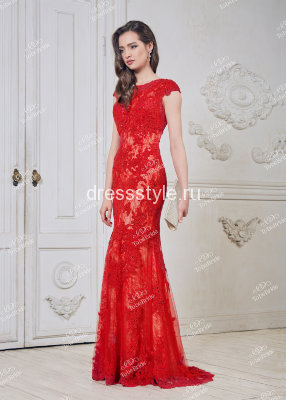 Красное вечернее платье с овальным вырезом на спине CH002B