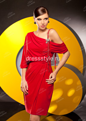 Красное короткое вечернее платье с асимметричным кроем и оригинальной плетеной бретелью на одном плече ST007B
