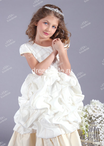 Детское платье цвета айвори из плотного атласа HB006D